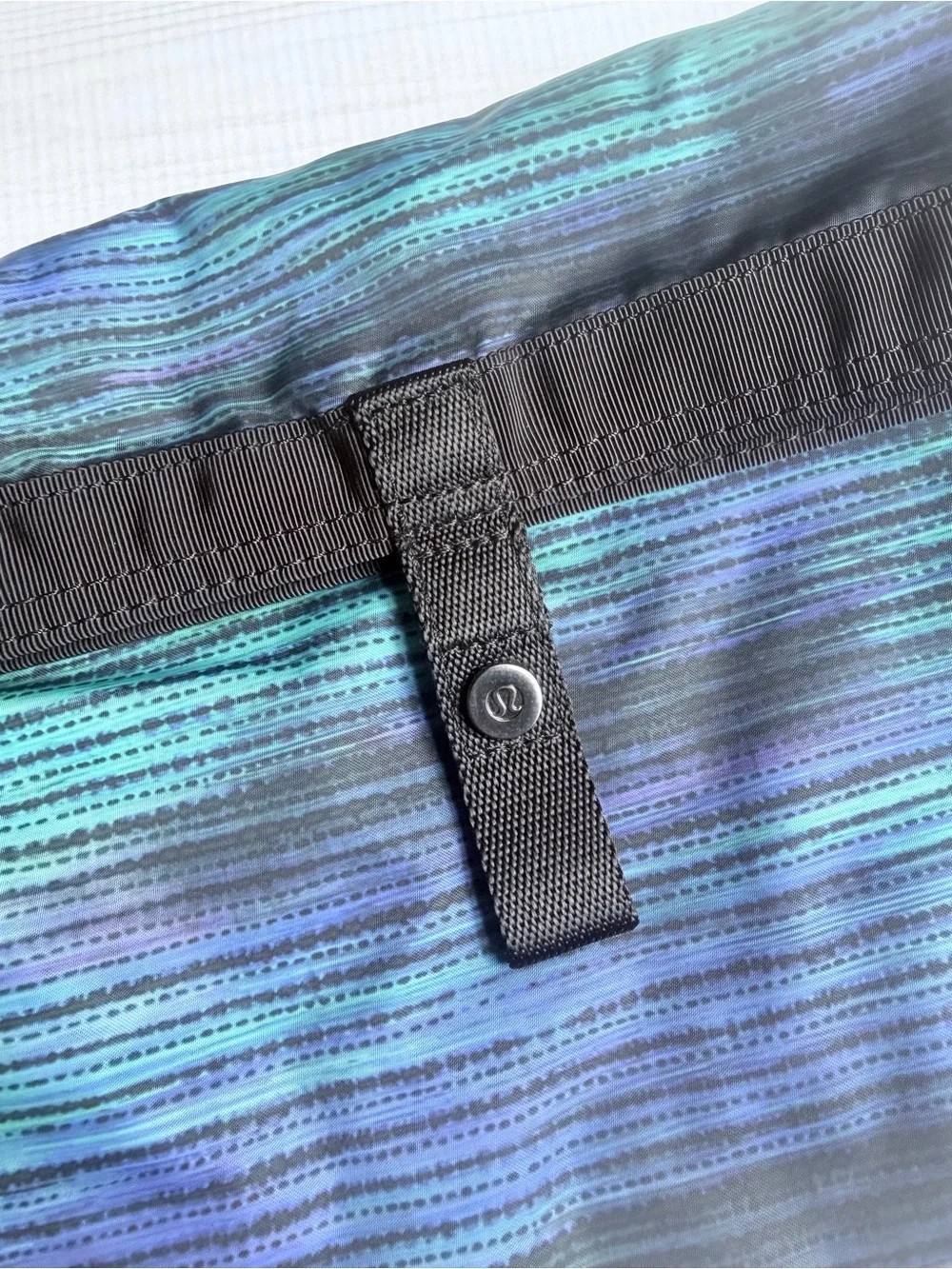 lululemon athletica compact striped